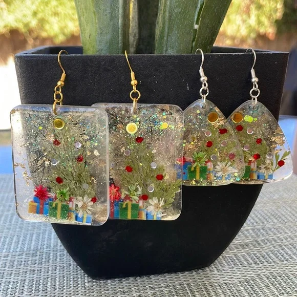 XMAS Handmade Large Pressed Flower Holiday Earrings Christmas Tree Rectangle - Picture 7 of 9